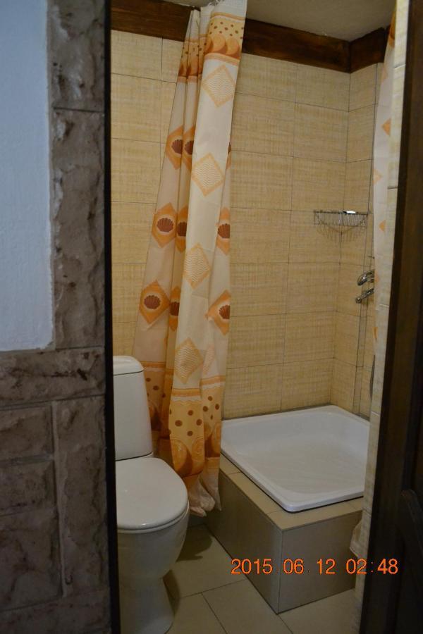 U Palycha Guest House スフミ エクステリア 写真